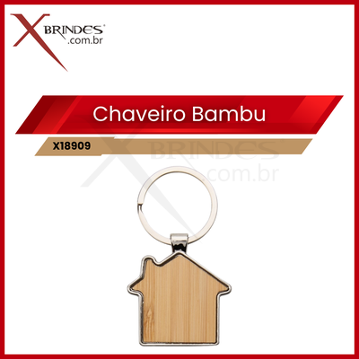 Chaveiro de metal com detalhe em bambu no formato de uma casa  X18909