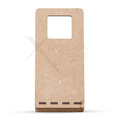 Conheça o Brinde Suporte Para Carregar Celular Em Mdf  (Multiplos De 100 )